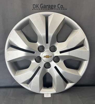 2012-2016 Chevrolet Cruze Hubcap - Genuine Factory OEM 16-inch Silver 3294 - Image 1 of 4