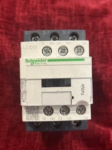 Schneider Electric LC1D12 12 AMP Contactor FNIP - NO BOX~ NEW - Picture 1 of 8
