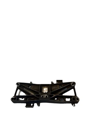 Chrysler 300c Gearbox Bracket Holder Genuine 2.7 petrol 2009 - Image 1 of 2