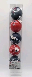 New England Patriots 5 Shatterproof Balls Christmas Tree Ornaments Set FOCO - Picture 1 of 7