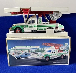 Vintage HESS 1994 Rettungswagen Einsatzfahrzeug neu im Karton - Bild 1 von 8