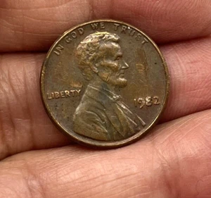 Centavo Lincoln Memorial 1982 enchapado en cobre zinc sin marca de ceca EE. UU. - Imagen 1 de 4