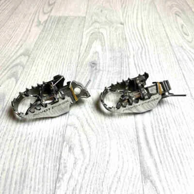 PIVOT PEGZ PP-06MK2 Fußrasten-Satz passend für Kawasaki KXF 250-450 06-07 Moto - Bild 1 von 4