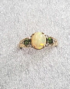 Ethiopian Welo Opal & Chrome Diopside Solitaire Zircon Ring - Picture 1 of 7
