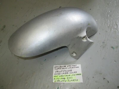 Guardabarros delantero OEM HONDA 1998-2005 VTR1000F SUPER HAWK FIRESTORM 61100-MBB-010ZB Foto 1 de 4