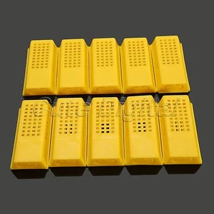 10 pièces apiculteur reine abeille cage plastique voyageur attrapeur mobile outil d'apiculture - Photo 1/8