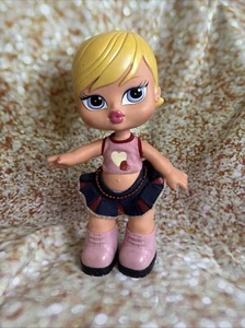 BRATZ CLOE Big Babyz 13” Blonde First Wave MGA Entertainment 2004 VTG - Picture 1 of 11