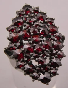 Ring Silber 900 seltene aufregende altes Prachtstück Tracht? Variante mit Granat - Bild 1 von 4