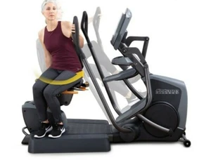 Octane XR6000S Recumbent Elliptical CrossTrainer.Commercial Gym Equipment - Picture 1 of 12