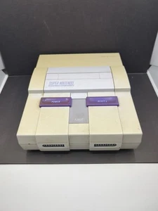 SUPER NINTENDO SNES CONSOLE SOLO NON TESTATA - Foto 1 di 8
