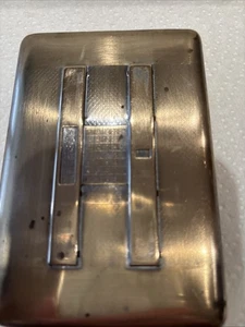 Vintage Cigarette Case With Sliding Mechanism On The Front Displaying Dates - Picture 1 of 10