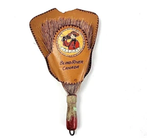 RCMP Real Canadiense Montada Policía Tienda Escoba Río Ciego Canadá Campamento Souvenir - Imagen 1 de 9