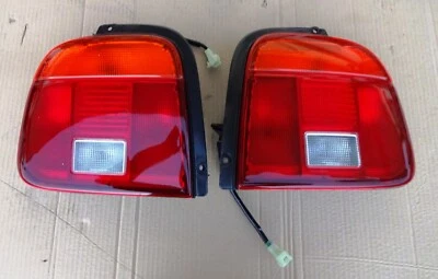 PARA SUZUKI BALENO SEDÁN MODELO 1995 98 LUCES TRASERAS IZQUIERDA DERECHA Foto 1 de 4
