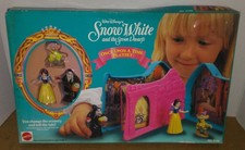 Disney Snow White & the Seven Dwarfs Once Upon a Time Playset Mattel NEW IN BOX!