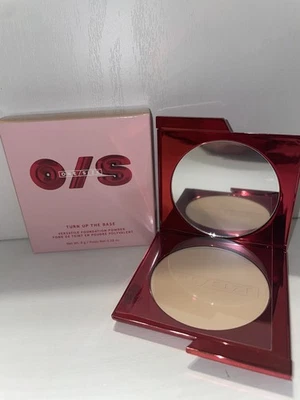 ONE/SIZE by Patrick Starrr Turn Up The Base Versatile Powder Foundation FAIR 5 - Image 1 of 4