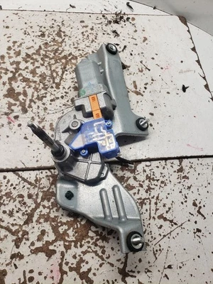 Двигатель заднего стеклоочистителя подходит для 13-17 XV CROSSTREK 1276618 - Изображение 1 из 4