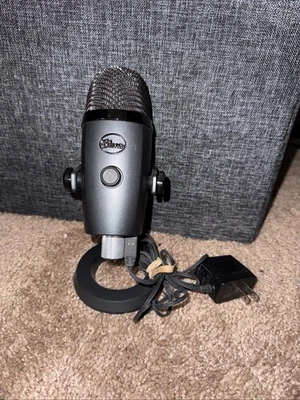 Micrófono Yeti Nano AZUL - Incluye soporte y cable USB - M/N: A00098 Foto 1 de 4