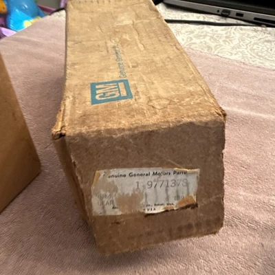 Early B-W T10 4 velocidades G.M engranaje de racimo. 28-23-19-17 dientes. Corvette de alto níquel Foto 1 de 4