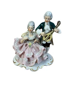 Dresden Lace Sandizell Romantic Couple Figurine # SH 2 Antique Collectible - Picture 1 of 11