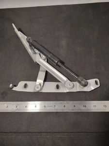 NEW GENUINE 2001 MERCEDES-BENZ  CLK430 ONE TRUNK LID RIGHT HINGE 2087500428 OEM  - Picture 1 of 12