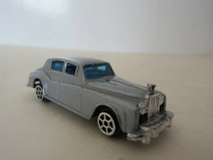 Summer Hong Kong Rolls Royce Four Door Saloon - Picture 1 of 5