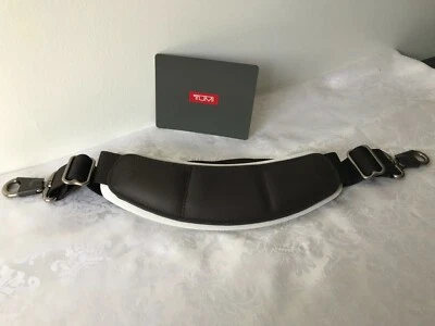 TUMI регулируемый темно шоколадный коричневый кожаный ноутбук плеча/ремешок через плечо новый - Изображение 1 из 4