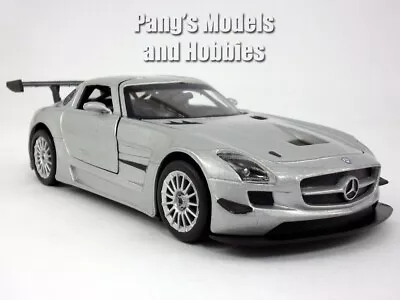 Mercedes-Benz SLS AMG GT3 1/24 Scale Diecast Model by Motormax - Silver - Image 1 of 4