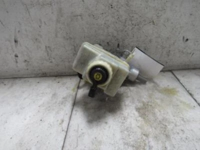 01 02 03 BMW 530I Master Cylinder OEM - Image 1 of 4