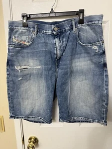 DIESEL D-Strukt-Shorts 069LP Size 36 Waist EUC! - Picture 1 of 7