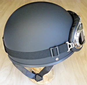 Mil-Tec Unisex Retro Helm Halbschale mit Brille Gr. M Oldtimer DDR Motorradhelm - Bild 1 von 6