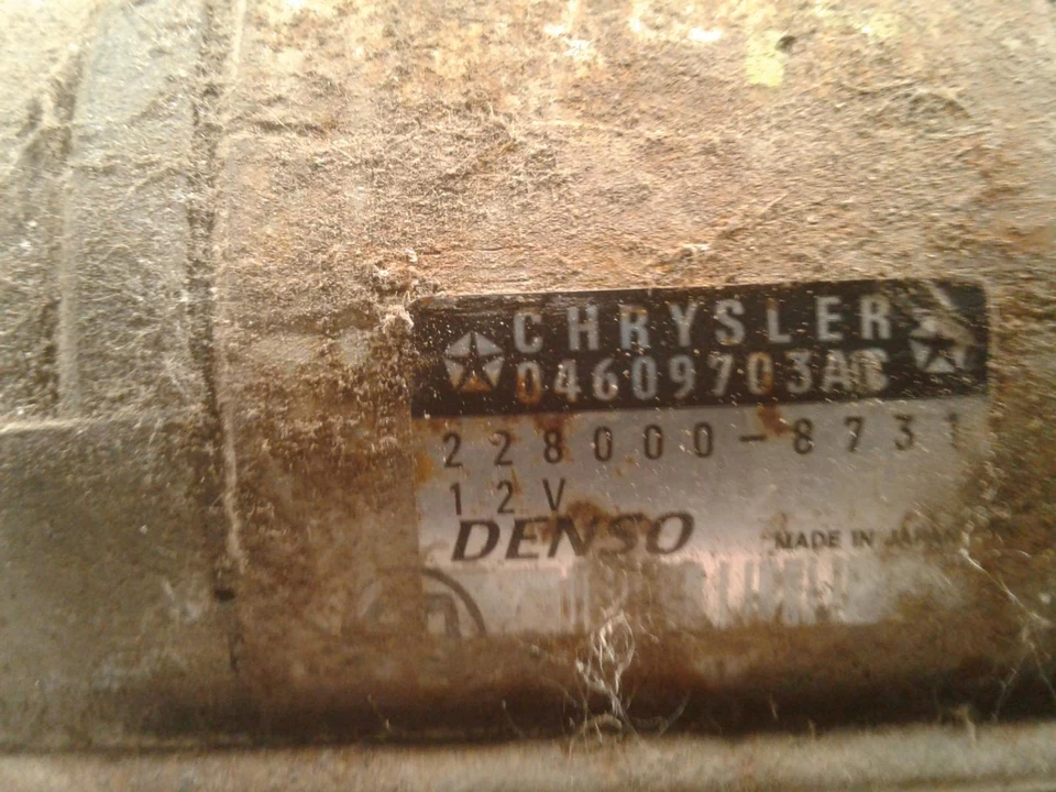 Motor de arranque usado se adapta a: Dodge Stratus SDN 2001 2,4 grado B Foto 1 de 4