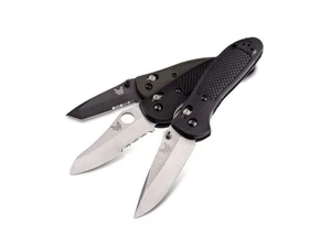 Benchmade GRIPTILIAN 550-S30V SHEEPSFOOT BLACK SATIN BLADE - Picture 1 of 2