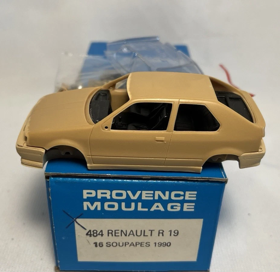 Provence Moulage KIT 1:43 K484 Renault R19 16v Soupapes 1990 - Immagine 1 di 1