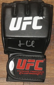 Jon Anik Autographed Signed UFC Glove Autograph JSA Certified Play By Play Guy - Picture 1 of 5