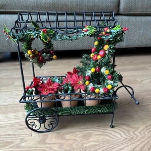 Byers' Choice Carolers Flower & Wreath Cart 2008 Christmas Pointsettias Holly - Picture 1 of 13