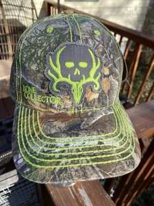 Licensed Bone Collector Grey Neon Green Realtree Camo Hunting NWT - Picture 1 of 5