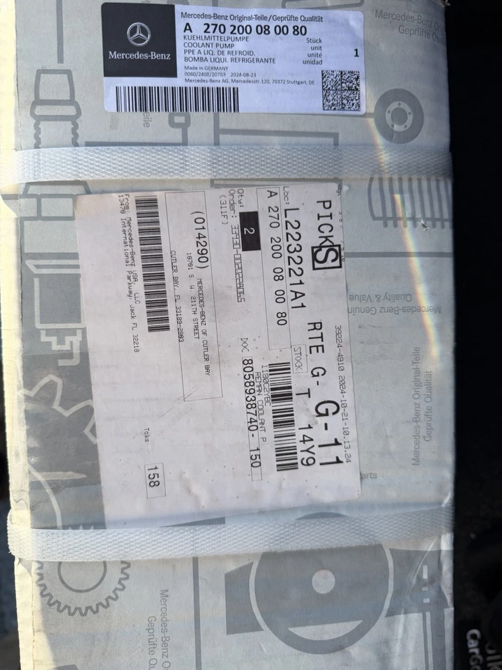 Water Pump 2702000801 For Mercedes Benz CLA250 GLA250 2.0L 2014 2015 2016-2019 - Image 1 of 1