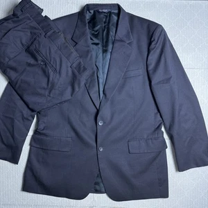 Jos A Bank Suit Men Wool 2 Piece 43R Pants 38x30 Navy 2 Button Grid Check Poland - Picture 1 of 15