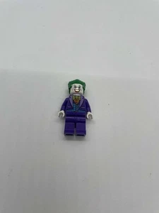 LEGO Joker Minifigure 76035 Jokerland Batman DC Comics - Picture 1 of 3