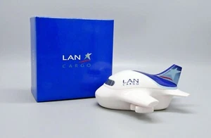 LAN CARGO plastic case with aircraft shaped paper clips - Bild 1 von 5