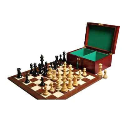 Juego de ajedrez serie clásica de 6" caja y tablero combinado - boj natural y ebonizado Foto 1 de 4