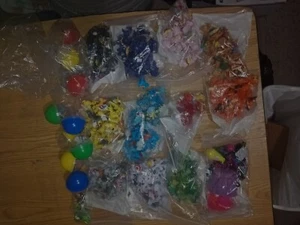 Pokemon Mini Figuren Konvolut HUNDERTE verschiedene lose gebraucht PK China 1" - Bild 1 von 5