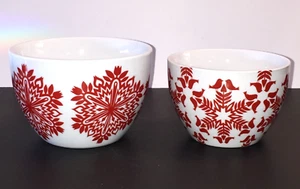 Crate Barrel Kate Forrester Snowflake Snack /Mixing Bowls Set of 2 Nesting - Picture 1 of 5