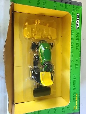 John Deere Die Cast 1/16th Mower - Image 1 of 4