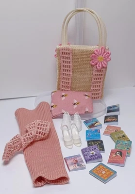 STRETCH DRESS FOR FASHION DOLLS - Image 1 of 3