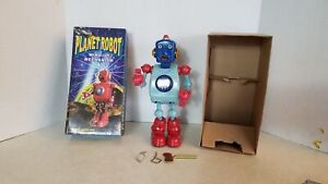 Planet Robot Tin Blue 8.5" Wind-Up Schylling Boxed Shelf Up1