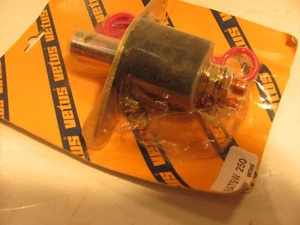 VETUS BATSW 250 MAIN 250 AMP BATTERY SWITCH - Picture 1 of 2