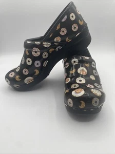 Dansko Doughnuts Print Black Clog Women’s Size 40 ( US 9.5-10) - Picture 1 of 11