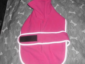Rosa & grau gefütterter reflektierender Fleece Hundemantel Jacke - Medium - Bild 1 von 2
