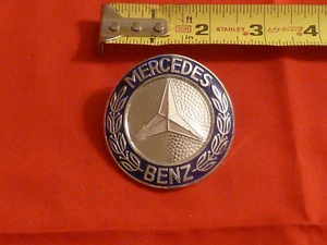 Mercedes Front Grille Badge OE W108 W109 W110 W111 Fintail Sedan Coupe Cab - Picture 1 of 3